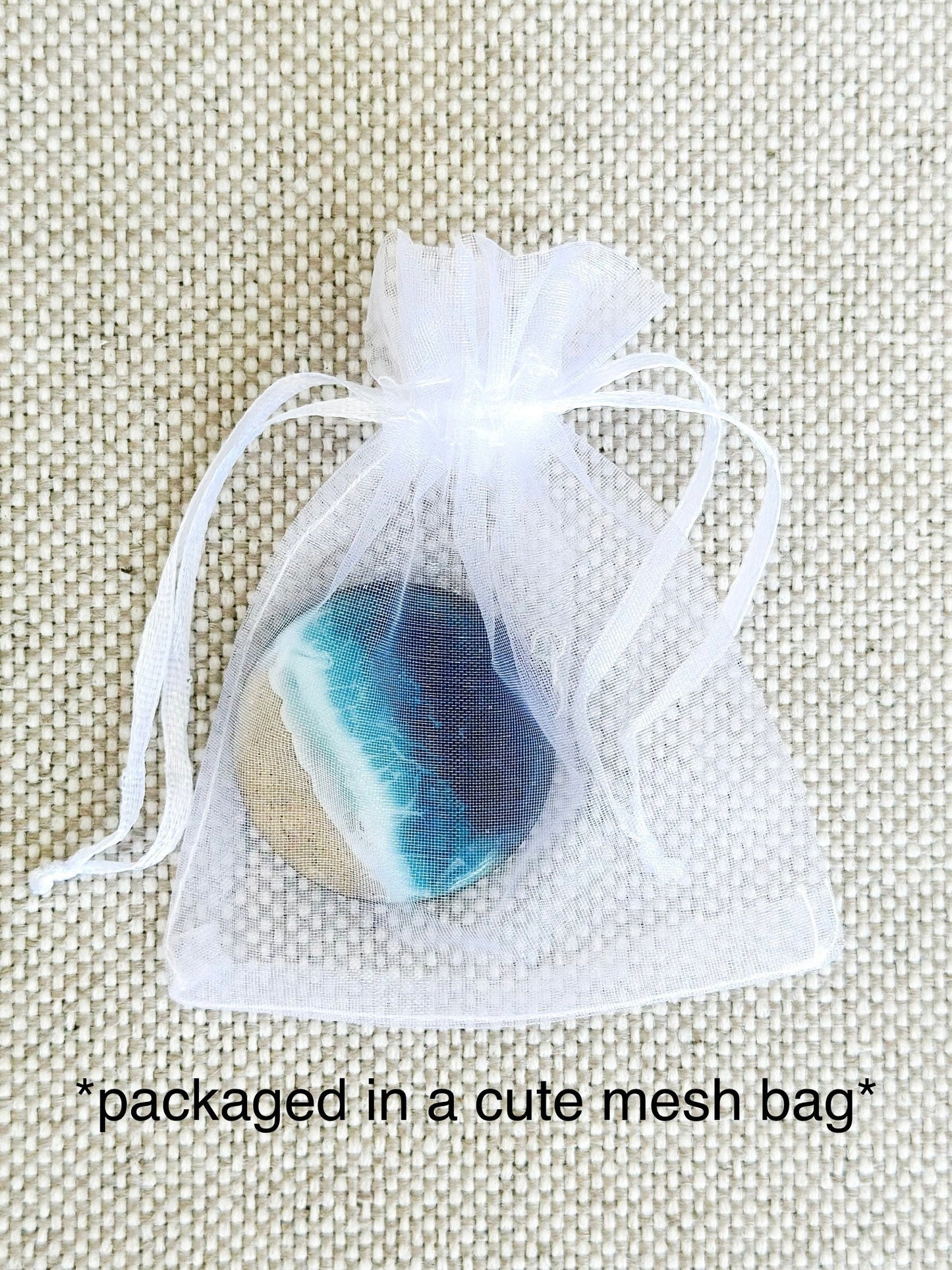 Resin Keychain with Ocean Waves - Beach Wedding Favor
