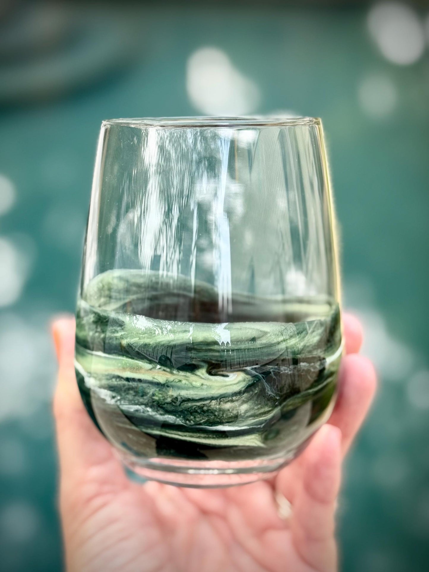 Green & Gold Resin Wave Stemless Wine Glass | Coastal Glassware Gift