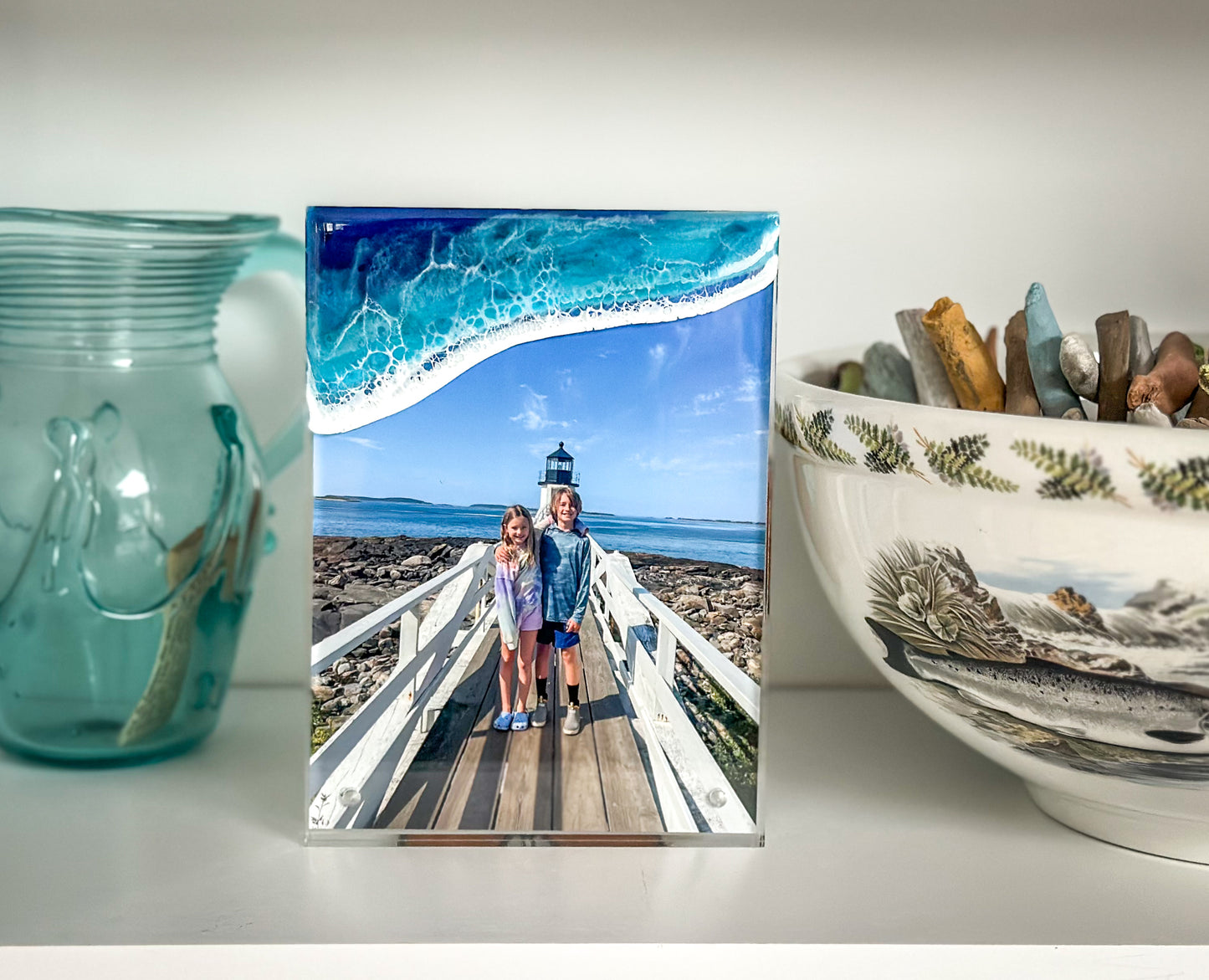 Magnetic Acrylic Photo Frame 5x7 with Resin Waves