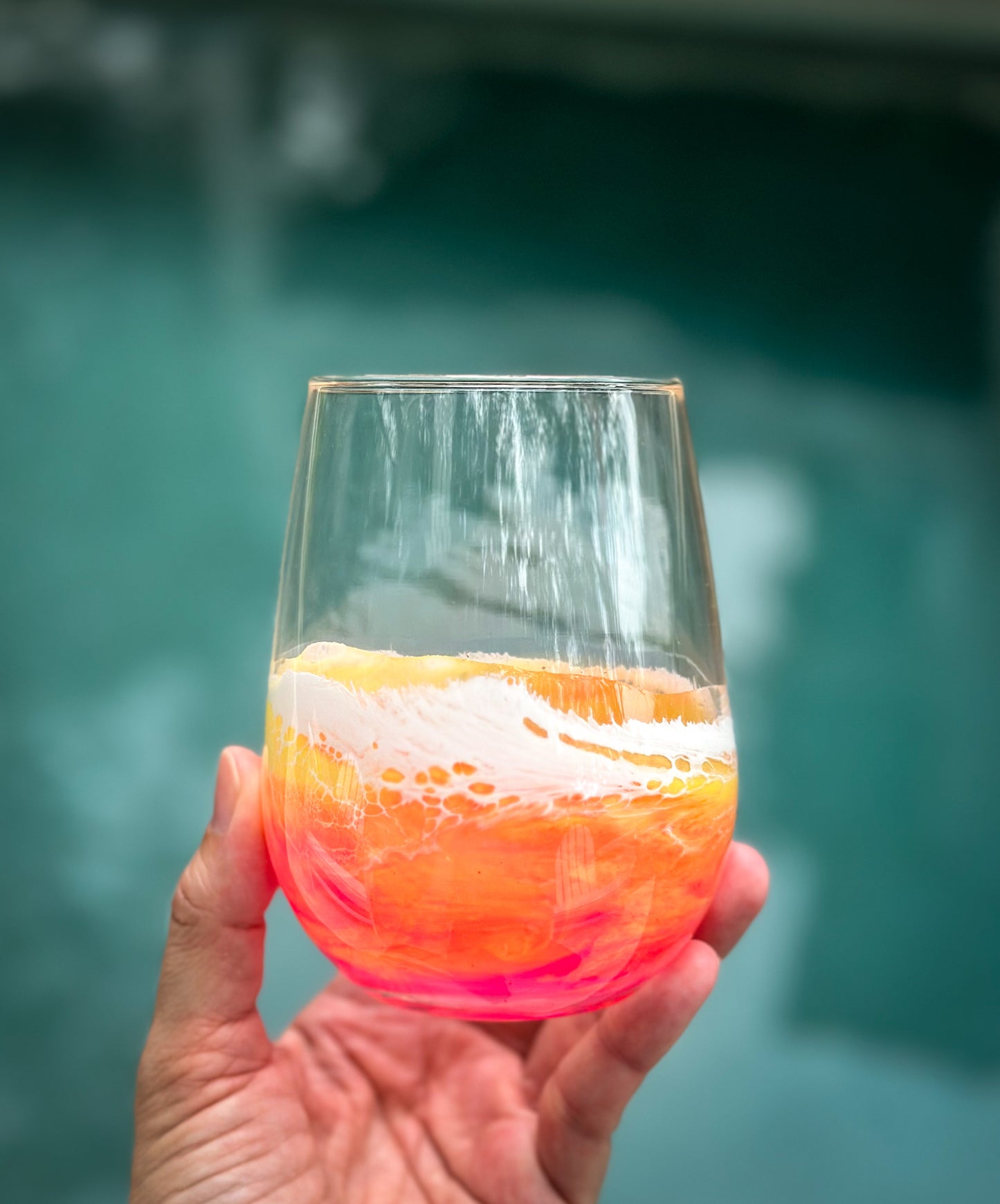 Resin Wave Sunset Stemless Wine Glass