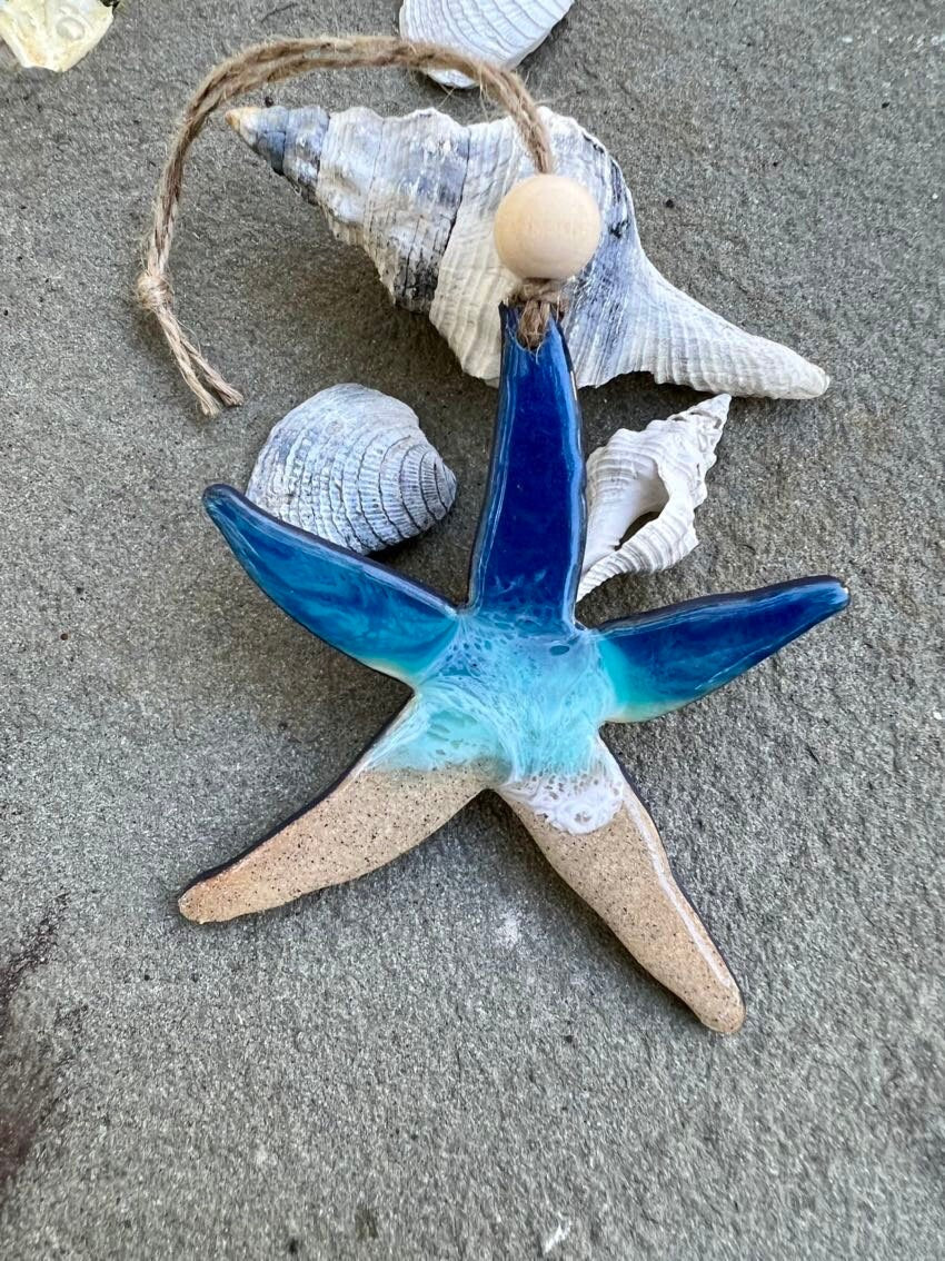 Resin Wave Starfish Ornament: Coastal Christmas Decor, Beach Wedding Favor